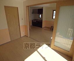 テッケルテスラ 406 4階1LDKのリビング/ダイニング