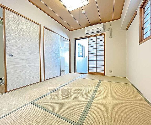 寝室