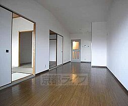 ファミィール桂 301 3階3LDKのリビング/ダイニング