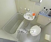 綺麗なユニットバスです。