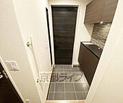 靴収納付きの玄関です