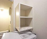 ちょっとした収納です。