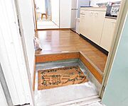 玄関も広々してます。