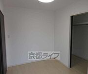 広い収納付きです・