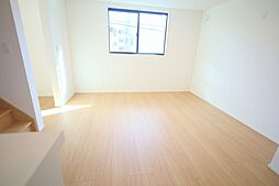 明津　一戸建て