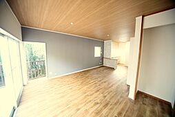 千代ケ丘6丁目　一戸建て