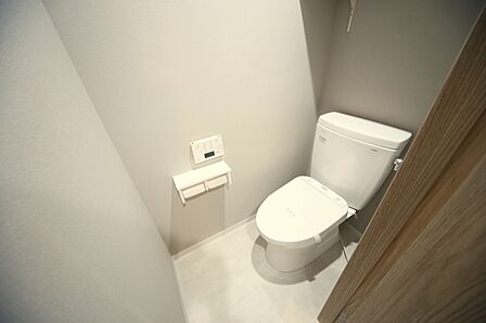 温水洗浄機能付きトイレで、いつも快適にお使いいただけます♪