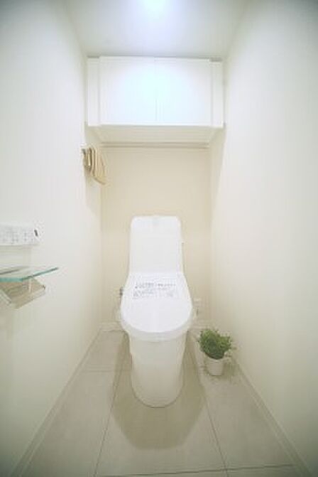 温水洗浄機能付きのトイレで、いつも快適に♪