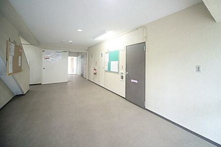 いつも綺麗に保たれております、管理が行き届いたエントランスです♪