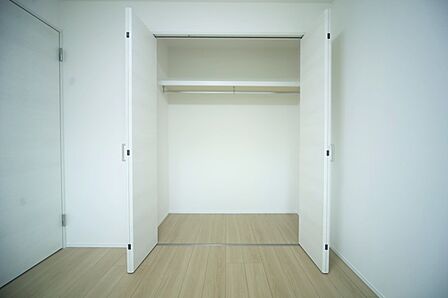 収納が充実しているので、お部屋がスッキリ片付きそうですね♪