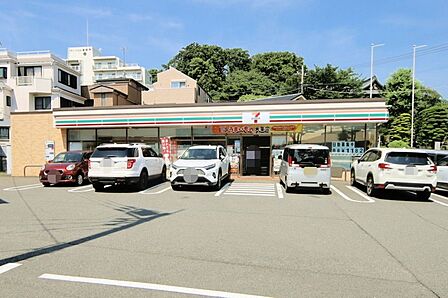 コンビニ 180m セブンイレブン川崎平4丁目店