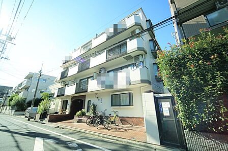 周辺は平坦地で、買い物便利な住環境となっております♪