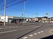 ファミリーマート下藤沢店約540ｍ