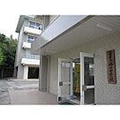 中学校「下関市立勝山中学校まで1032m」