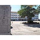 小学校「下関市立向山小学校まで715m」