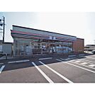 コンビニ「セブンイレブン下関小月店まで633m」