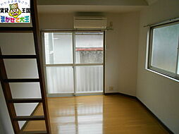 クリスタルアイランド 2階ワンルームのリビング/ダイニング