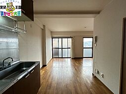 ヴューマンション松尾 1階2LDKのリビング/ダイニング