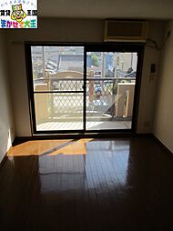 ダイアパレス玉園 104 1階ワンルームのリビング/ダイニング