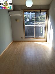 MODERN西山 A 210 2階ワンルームのリビング/ダイニング