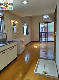 フォーレスト諏訪II号館 201 2階ワンルームのリビング/ダイニング