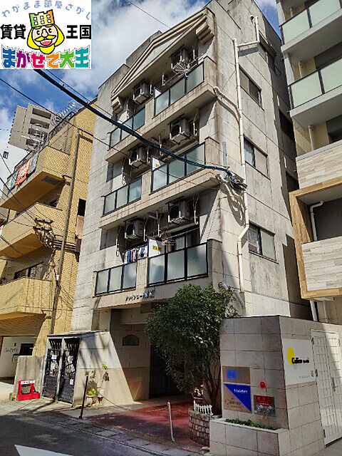 3 / 10