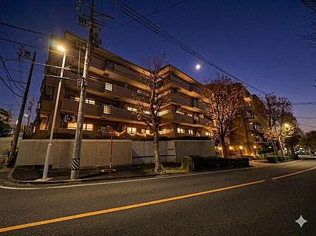 重厚感のある星ヶ丘のマンションです