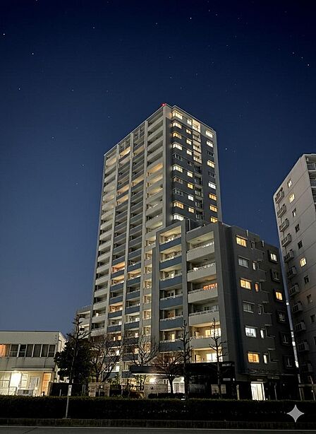 都市部に高品格佇む外観です