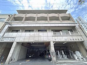 京都府京都市左京区仁王門通新麩屋町西入大菊町（賃貸マンション1K・4階・24.00㎡） その1