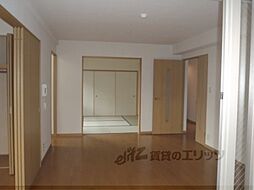 メゾン油小路 203 2階3LDKのリビング/ダイニング