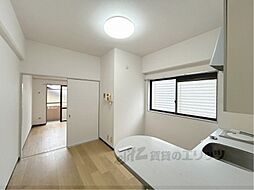 京都市営烏丸線 丸太町駅 徒歩12分の賃貸マンション 3階1DKのリビング/ダイニング