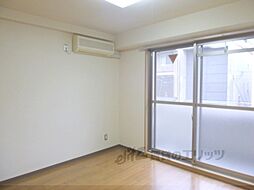 二条ＣＵＢＥ 208 2階1Kのリビング/ダイニング