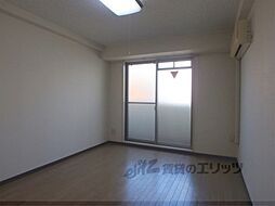 メゾン・ド・エクレール 402 4階1Kのリビング/ダイニング