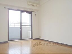 京都市営烏丸線 五条駅 徒歩7分の賃貸マンション 5階ワンルームのリビング/ダイニング