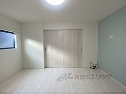 JR山陰本線 花園駅 徒歩9分の賃貸アパート 2階1LDKのリビング/ダイニング