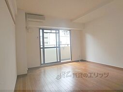 カノン雁金 307 3階1Kのリビング/ダイニング