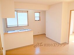 シルクシティ花 3階1LDKのリビング/ダイニング