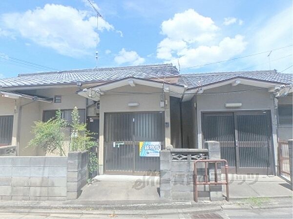 太秦安井柳通町8 真ん中｜京都府京都市右京区太秦安井柳通町(賃貸テラスハウス4K・1階・40.00㎡)の写真 その1