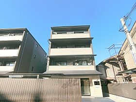 京都府京都市上京区仁和寺街道千本東入西富仲町（賃貸マンション2K・1階・28.66㎡） その1