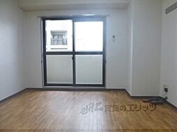 富士ラビット七条館 5階1Kのリビング/ダイニング