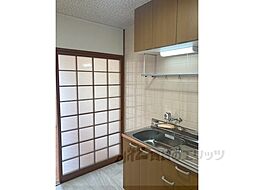 コ−ポ余座 3階1DKのリビング/ダイニング