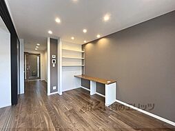 プエンテ東山 2階1LDKのリビング/ダイニング