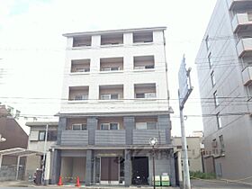 京都府京都市下京区七条通大宮東入大工町（賃貸マンション1K・5階・28.80㎡） その1