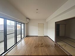 JR山陰本線 花園駅 徒歩10分の賃貸マンション 2階3LDKのリビング/ダイニング