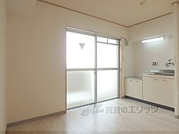 JR山陰本線 花園駅 徒歩10分の賃貸マンション 3階1DKのリビング/ダイニング