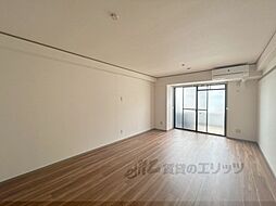 第8パールハイツ安井 3階1Kのリビング/ダイニング