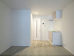 JR山陰本線 円町駅 徒歩11分の賃貸アパート 1階1LDKのリビング/ダイニング