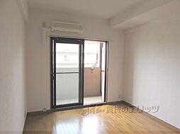 京阪本線 神宮丸太町駅 徒歩2分の賃貸マンション 3階1Kのリビング/ダイニング