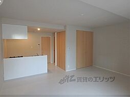 京都地下鉄東西線 京都市役所前駅 徒歩2分の賃貸マンション 4階1LDKのリビング/ダイニング