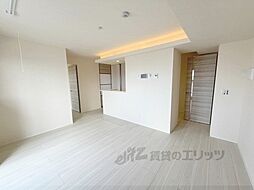 JR奈良線 稲荷駅 徒歩2分の賃貸アパート 3階2LDKのリビング/ダイニング